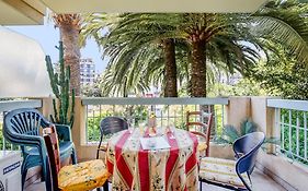 Centre Cannes beau deux pièces près de tout à pied